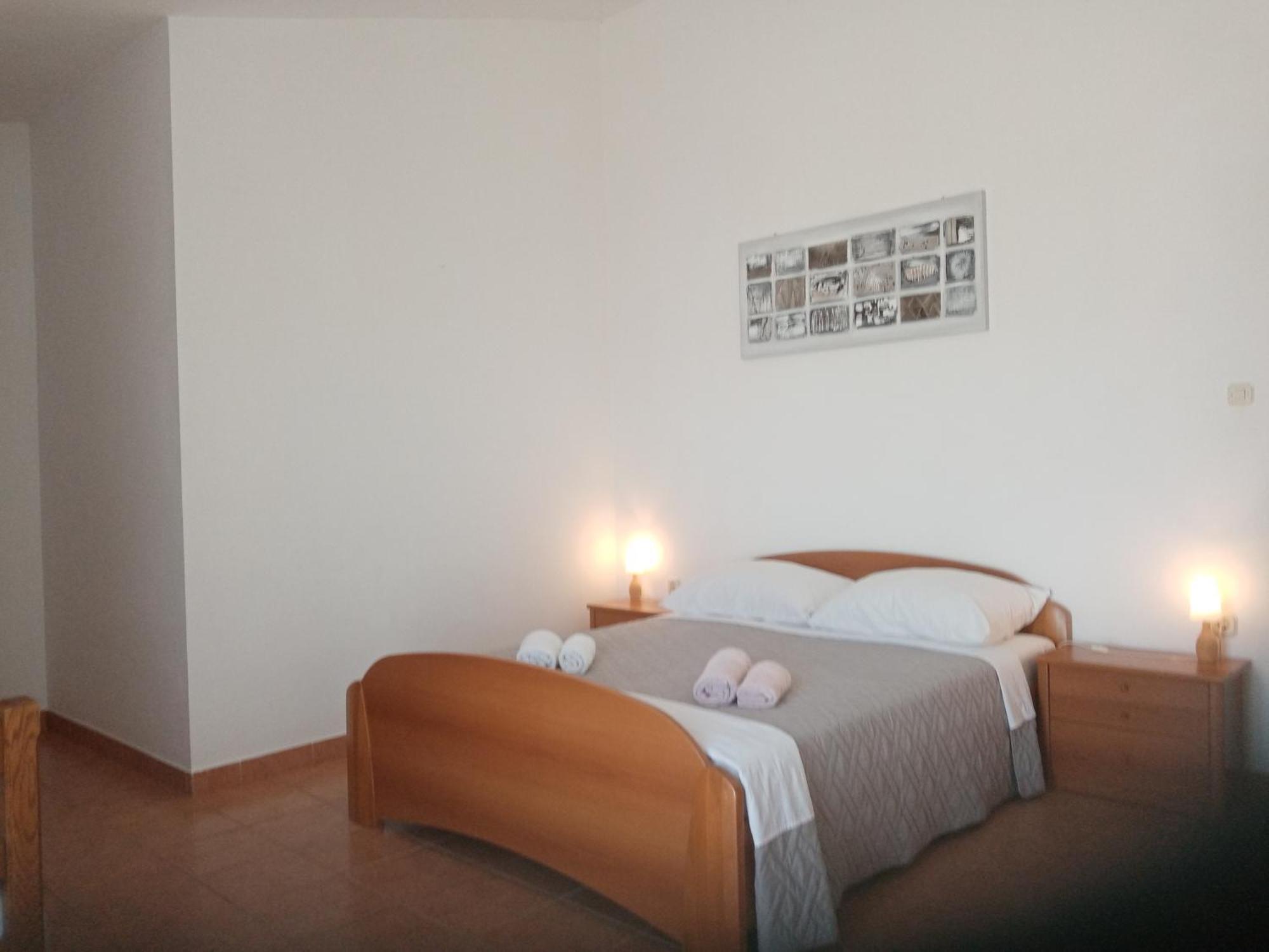 Apartments Marina Lopar Εξωτερικό φωτογραφία